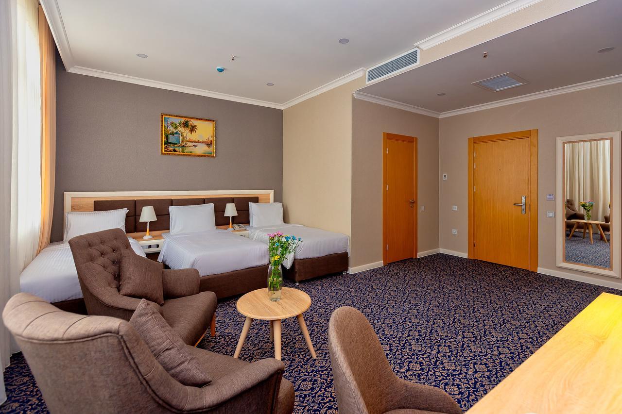 Metro City Hotel Baku Exterior foto