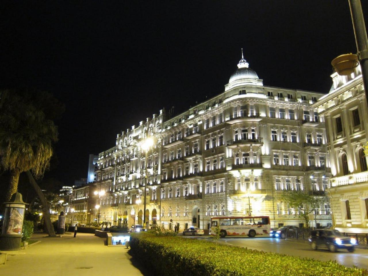 Metro City Hotel Baku Exterior foto